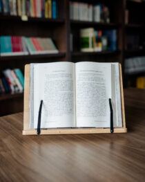 Banner of Truth Book Stand